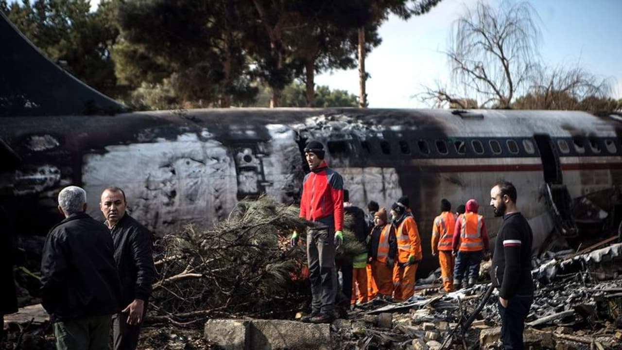 ഉക്രൈന് വിമാനം അബദ്ധത്തില് തകര്ത്തു; ഒടുവില് ഇറാന്റെ കുറ്റസമ്മതം ഉക്രൈന് വിമാനം അബദ്ധത്തില് തകര്ത്തു; ഒടുവില് ഇറാന്റെ കുറ്റസമ്മതം