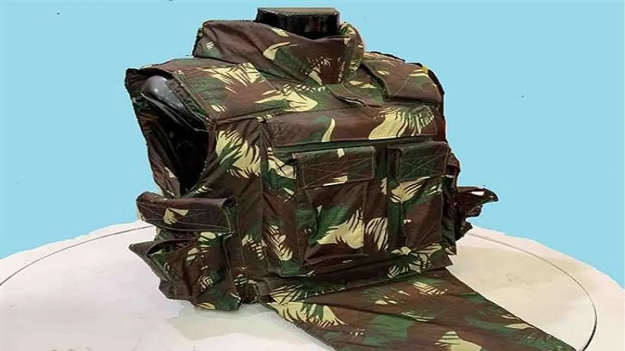 ये है देश की सबसे हल्की बुलेट प्रूफ जैकेट, इतने पास से गोली मारने पर भी नहीं होगा असर ये है देश की सबसे हल्की बुलेट प्रूफ जैकेट, इतने पास से गोली मारने पर भी नहीं होगा असर