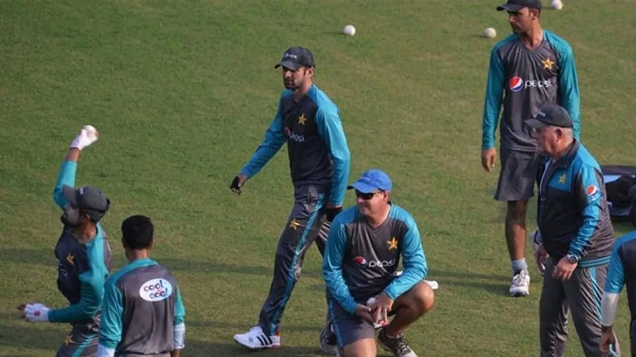 पाकिस्तान के खिलाड़ियों का हाल बेहाल, फेल होने के डर से नहीं दी परीक्षा पाकिस्तान के खिलाड़ियों का हाल बेहाल, फेल होने के डर से नहीं दी परीक्षा