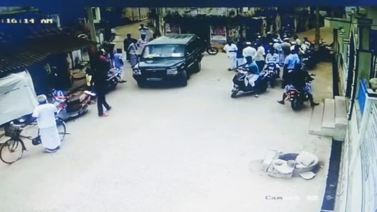 மத்திய அரசின் கண்க்கெடுப்பு சிவகங்கையில் தொடங்கியது..!! பொதுமக்கள் எதிர்ப்பால் அதிகாரிகள் ஒட்டம்..!!