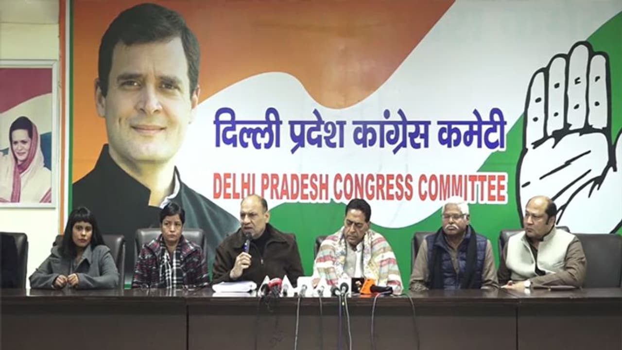 Delhi Elections 2020: Snubbed Congress accepts defeat? Differences in party emerge over coalition with AAP