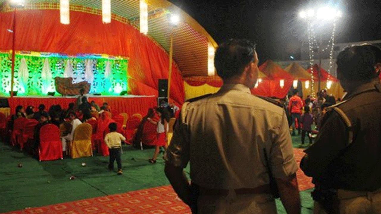 भतीजी के कन्यादान से पहले 2 सगे चाचा की दर्दनाक मौत, नहीं कर सके अपनी बेटी को दुल्हन बनाकर विदा भतीजी के कन्यादान से पहले 2 सगे चाचा की दर्दनाक मौत, नहीं कर सके अपनी बेटी को दुल्हन बनाकर विदा