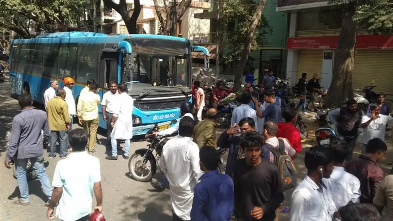 ಸಾರ್ವಜನಿಕ ಸಾರಿಗೆಯಲ್ಲಿ ಅಶ್ಲೀಲ ಸಂಗೀತ ನಿಷೇಧಿಸಿದ ಸರ್ಕಾರ!