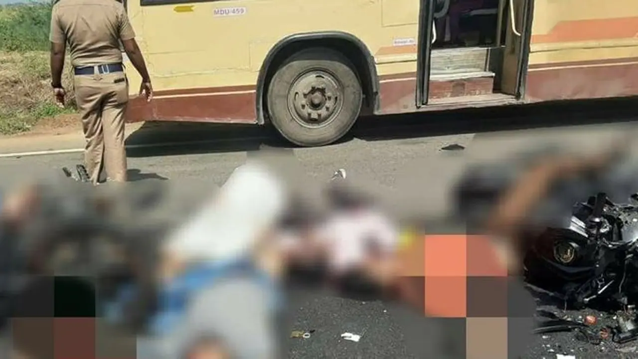 இருசக்கர வாகனங்கள் நேருக்கு நேர் பயங்கர மோதல்..! தூக்கி வீசப்பட்டு மூவர் பலி..! இருசக்கர வாகனங்கள் நேருக்கு நேர் பயங்கர மோதல்..! தூக்கி வீசப்பட்டு மூவர் பலி..!