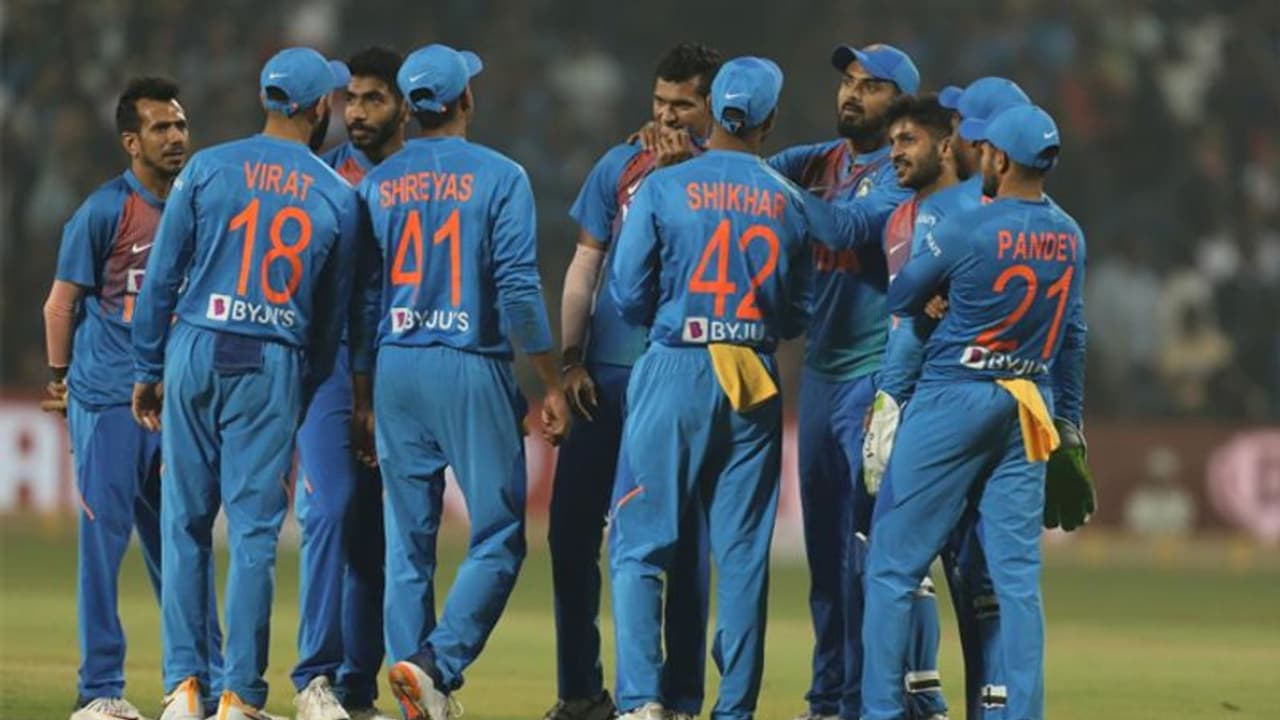 IND vs SL 3rd T 20: भारत ने 78 रनों से जीता मैच, 2 0 से अपने नाम की सीरीज IND vs SL 3rd T 20: भारत ने 78 रनों से जीता मैच, 2 0 से अपने नाम की सीरीज