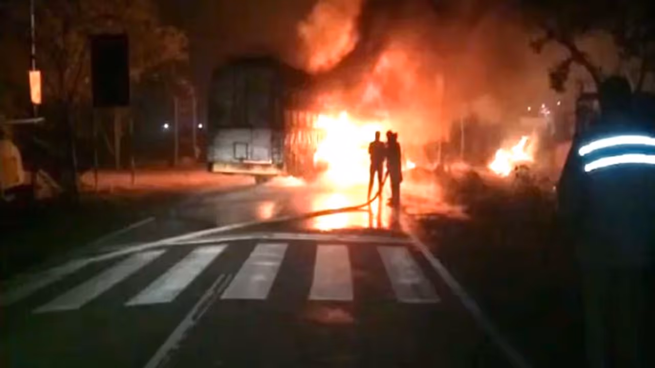 Horrific bus accident reported in Uttar Pradesh’s Kannauj, all passengers feared dead