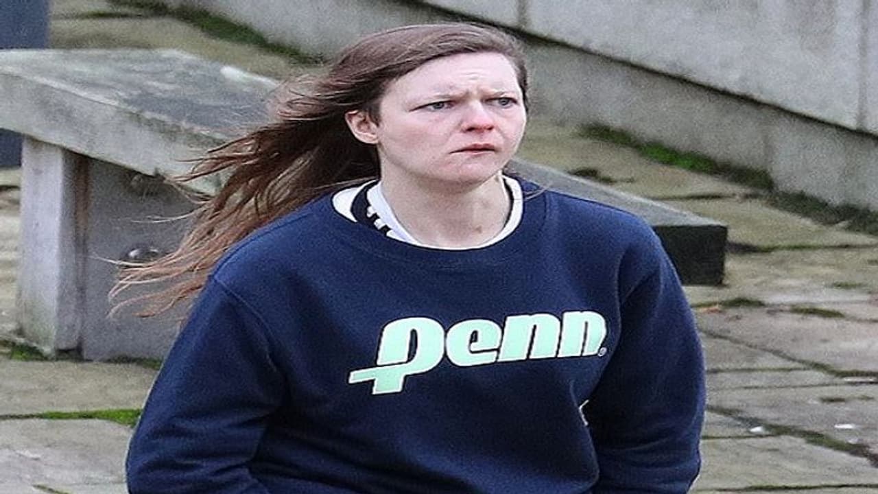 16 साल का लड़का बन महिला फंसाती थी मासूम बच्चियां, फिर यूं तबाह कर देती थी जिंदगी 16 साल का लड़का बन महिला फंसाती थी मासूम बच्चियां, फिर यूं तबाह कर देती थी जिंदगी