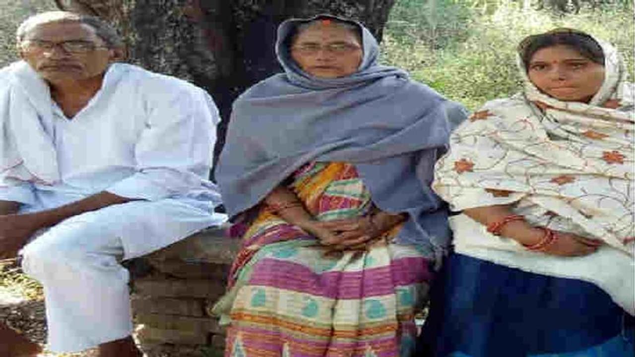 निर्भया के दोषी अक्षय की पत्नी बोली, मेरा पति निर्दोष; गरीबी की वजह से देखना पड़ रहा ऐसा दिन निर्भया के दोषी अक्षय की पत्नी बोली, मेरा पति निर्दोष; गरीबी की वजह से देखना पड़ रहा ऐसा दिन