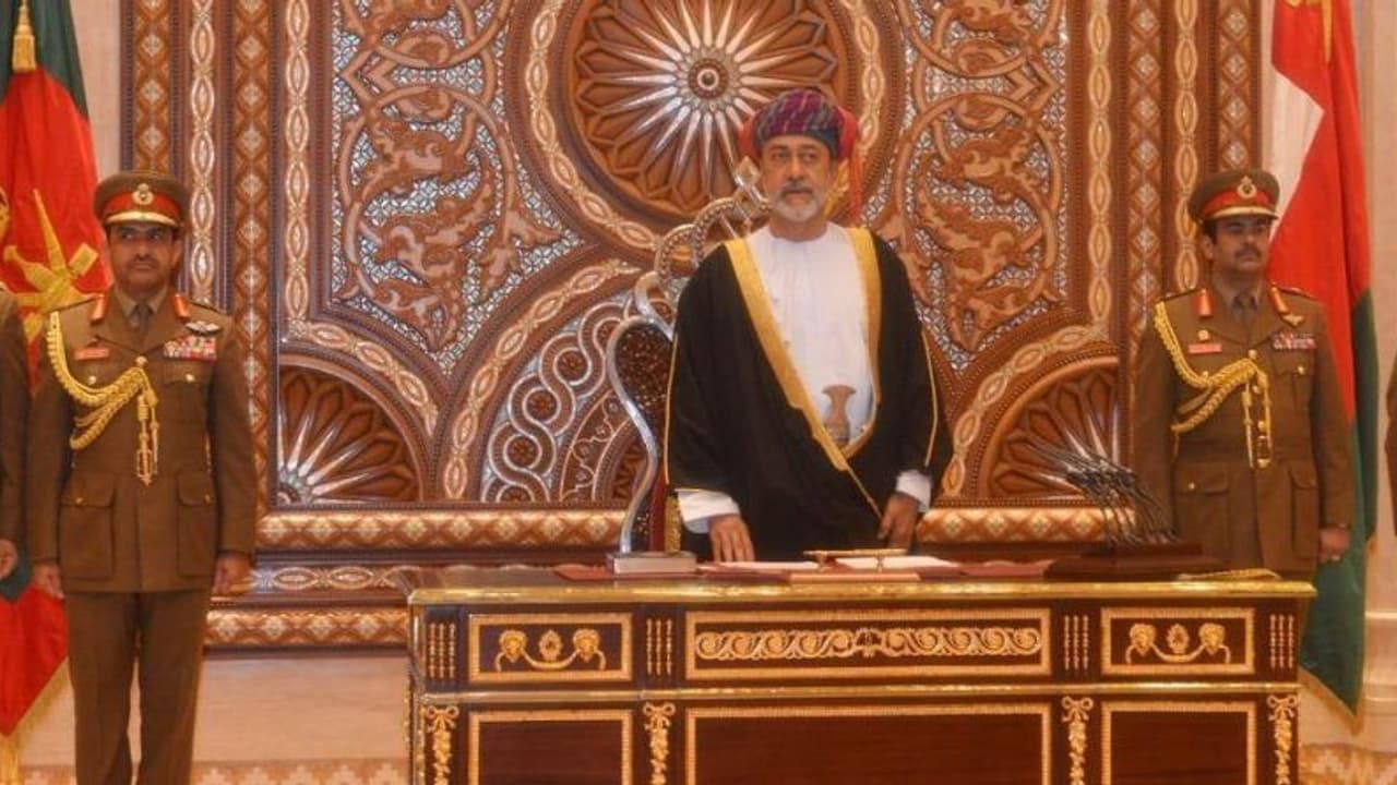 പുതിയ വര്‍ഷത്തേക്കുള്ള ഒമാന്റെ പൊതുബജറ്റിന് സുല്‍ത്താന്‍ ഹൈതം ബിൻ താരിഖ് അംഗീകാരം നല്‍കി