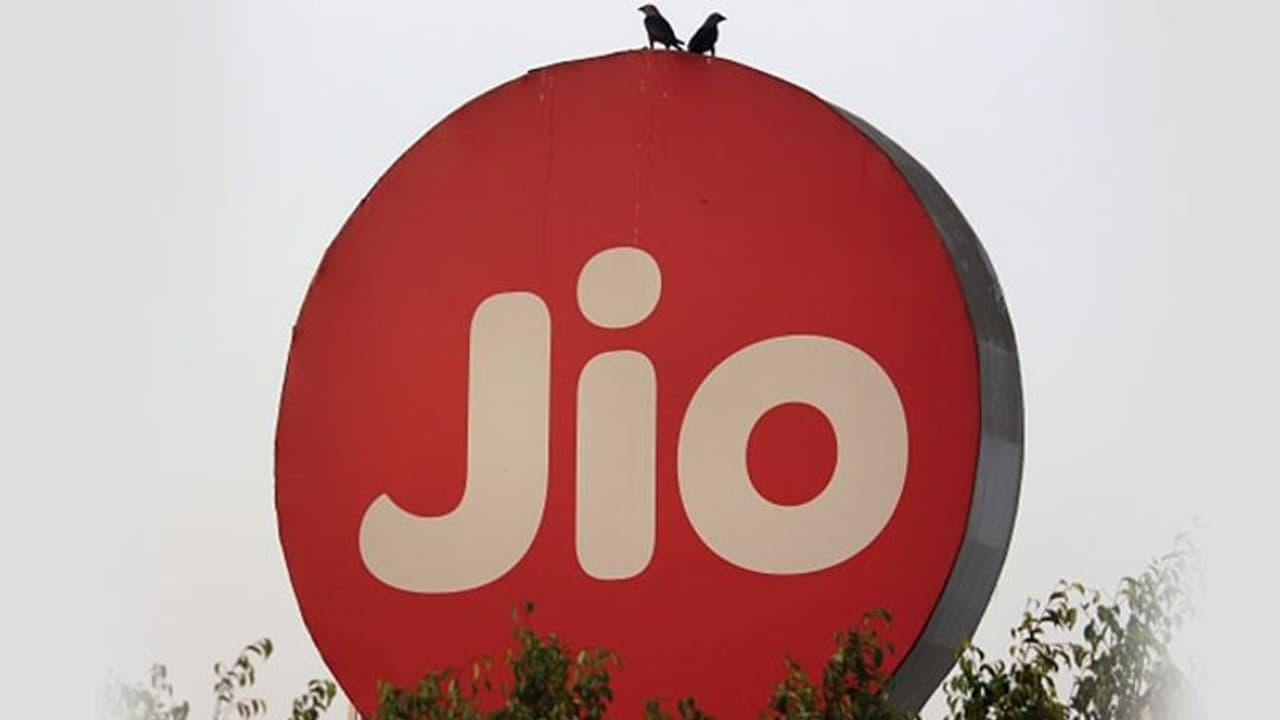 বিনামূল্যে পছন্দসই কলার টিউন রিলায়েন্স জিও তে, জানুন সেট করে নেওয়ার উপায় বিনামূল্যে পছন্দসই কলার টিউন রিলায়েন্স জিও তে, জানুন সেট করে নেওয়ার উপায়