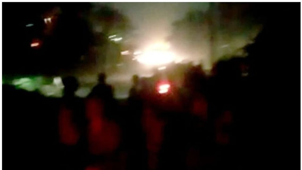 ఫ్యాక్టరీలో పేలుడు: ఐదుగురు మృతి, ఆరుగురి పరిస్థితి విషమం