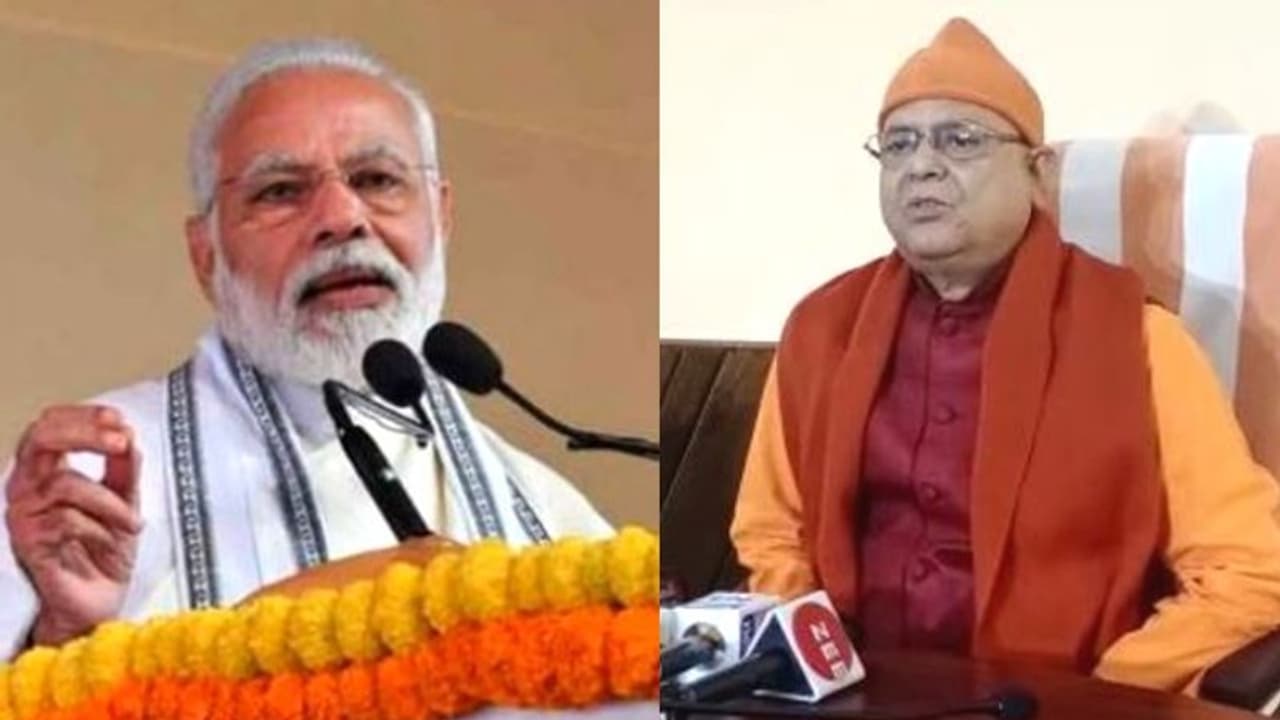 কোন মাপকাঠিতে দেশের সেরা প্রধানমন্ত্রী, মোদী প্রশ্নে 'জর্জরিত' বেলুড় কোন মাপকাঠিতে দেশের সেরা প্রধানমন্ত্রী, মোদী প্রশ্নে 'জর্জরিত' বেলুড়