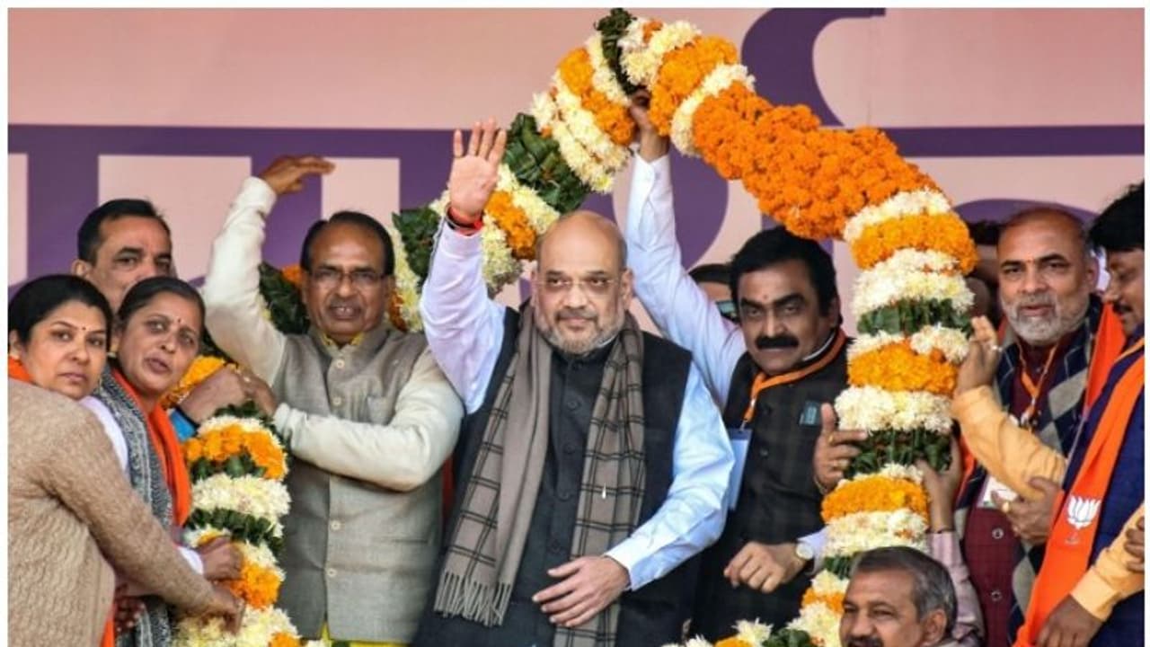 നാല് മാസത്തിനകം അയോധ്യയില് രാമക്ഷേത്രം; ആവര്ത്തിച്ച് അമിത് ഷാ നാല് മാസത്തിനകം അയോധ്യയില് രാമക്ഷേത്രം; ആവര്ത്തിച്ച് അമിത് ഷാ