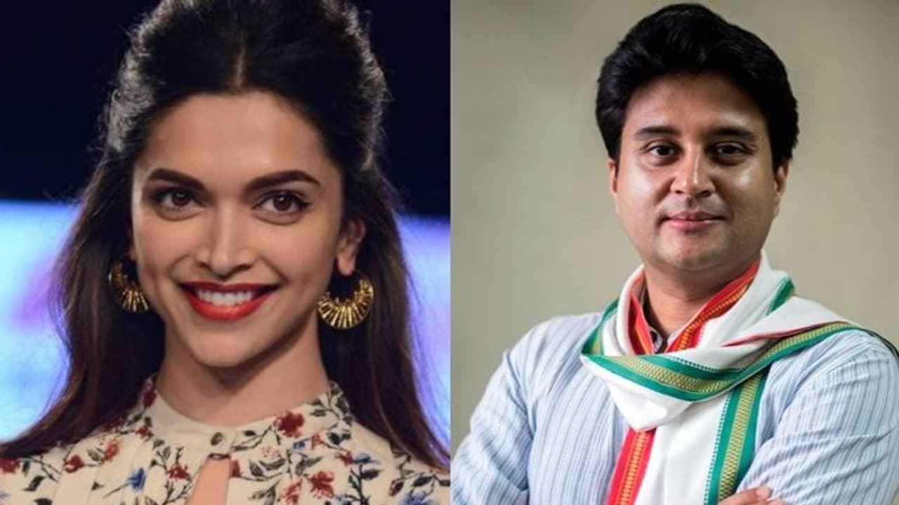 'ധൈര്യത്തിന്റെ പ്രതീകം': ദീപിക പദുകോണിന് പിന്തുണയുമായി ജ്യോതിരാദിത്യ സിന്ധ്യ 'ധൈര്യത്തിന്റെ പ്രതീകം': ദീപിക പദുകോണിന് പിന്തുണയുമായി ജ്യോതിരാദിത്യ സിന്ധ്യ