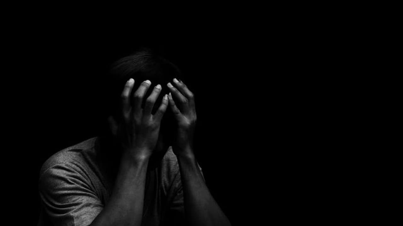 இந்தியாவில் நாள்தோறும் 28 மாணவர்கள் தற்கொலை: என்சிஆர்பி அறிக்கையில் அதிர்ச்சித் தகவல்...