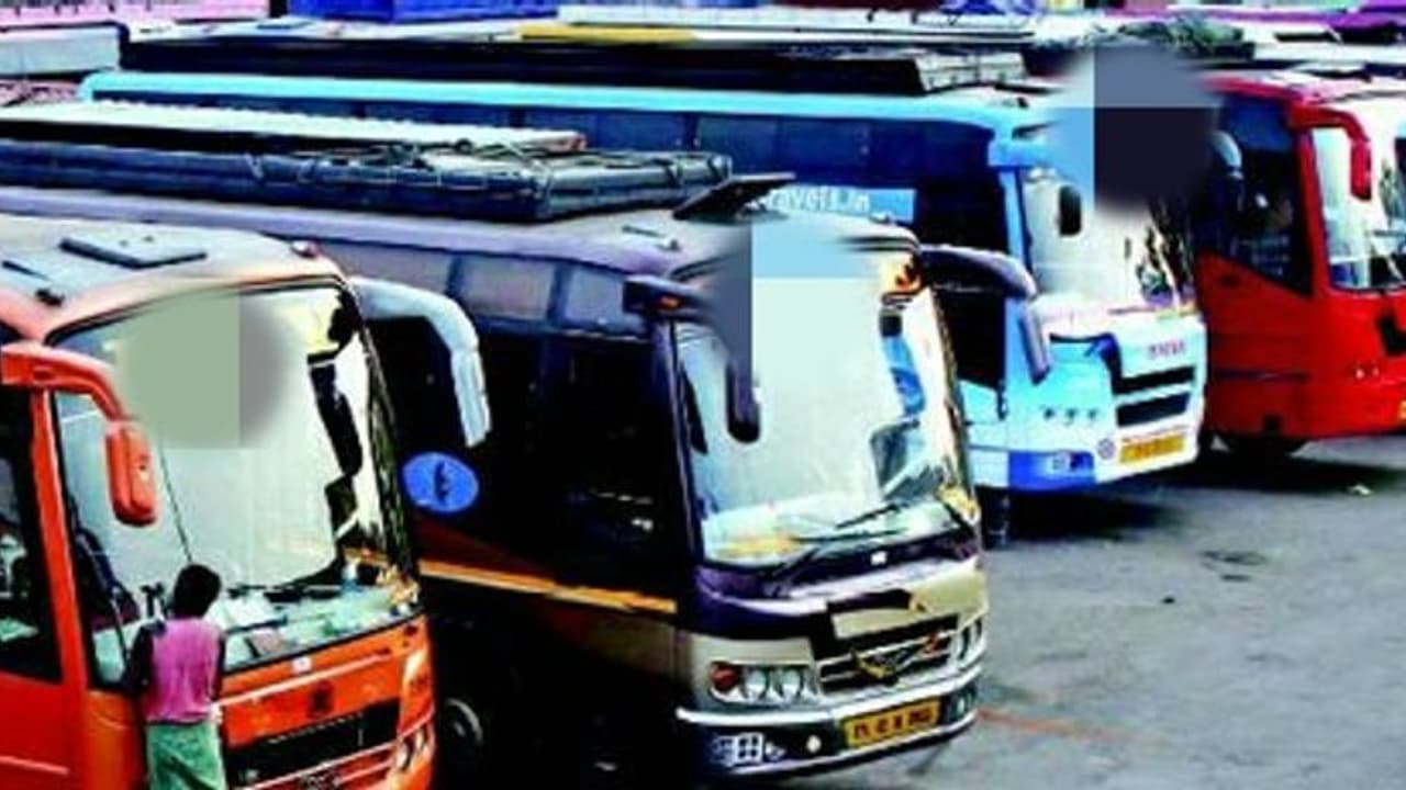 தொடரும் ஆம்னி பேருந்துகளின் அடாவடி..! அசுரத்தனமான கட்டணக்கொள்ளையால் அவதியில் மக்கள்..!