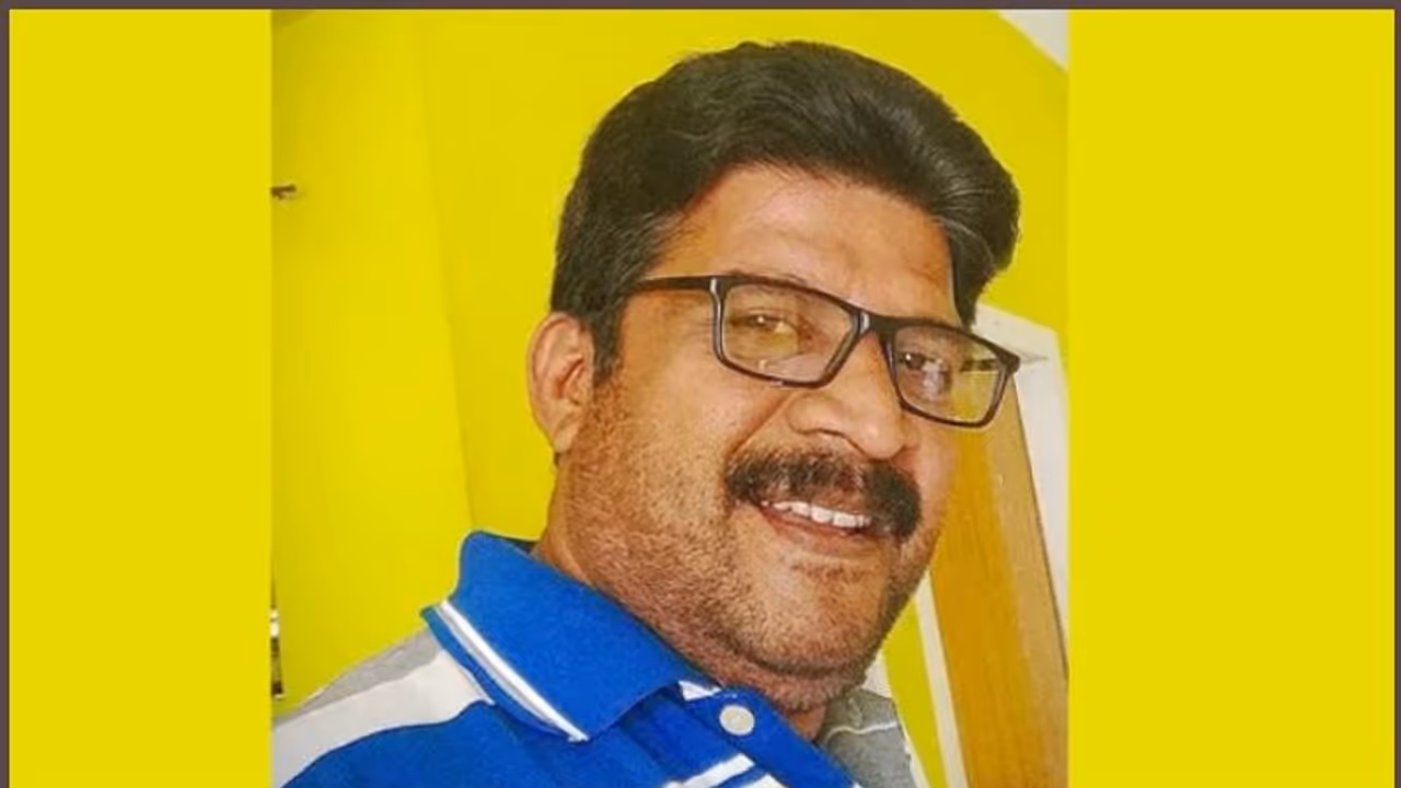 നടൻ ദിനേശ് എം മനയ്ക്കലാത്ത് ട്രെയിൻ തട്ടി മരിച്ചു നടൻ ദിനേശ് എം മനയ്ക്കലാത്ത് ട്രെയിൻ തട്ടി മരിച്ചു