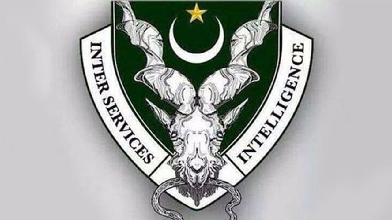 ఐఎస్ఐ ఏజెంట్ అరెస్ట్: ఉలిక్కిపడిన సిక్కోలు, రహస్య విచారణ ఐఎస్ఐ ఏజెంట్ అరెస్ట్: ఉలిక్కిపడిన సిక్కోలు, రహస్య విచారణ