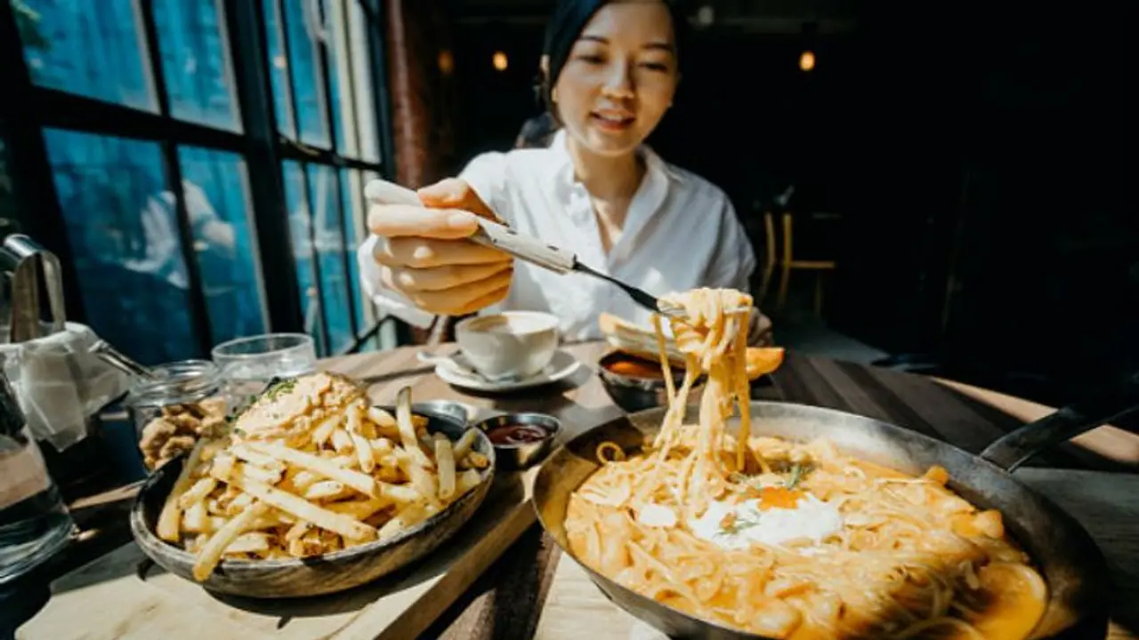 আজিনামোটো থেকে হতে পারে চাইনিজ রেস্তোরাঁ সিনড্রোম আজিনামোটো থেকে হতে পারে চাইনিজ রেস্তোরাঁ সিনড্রোম