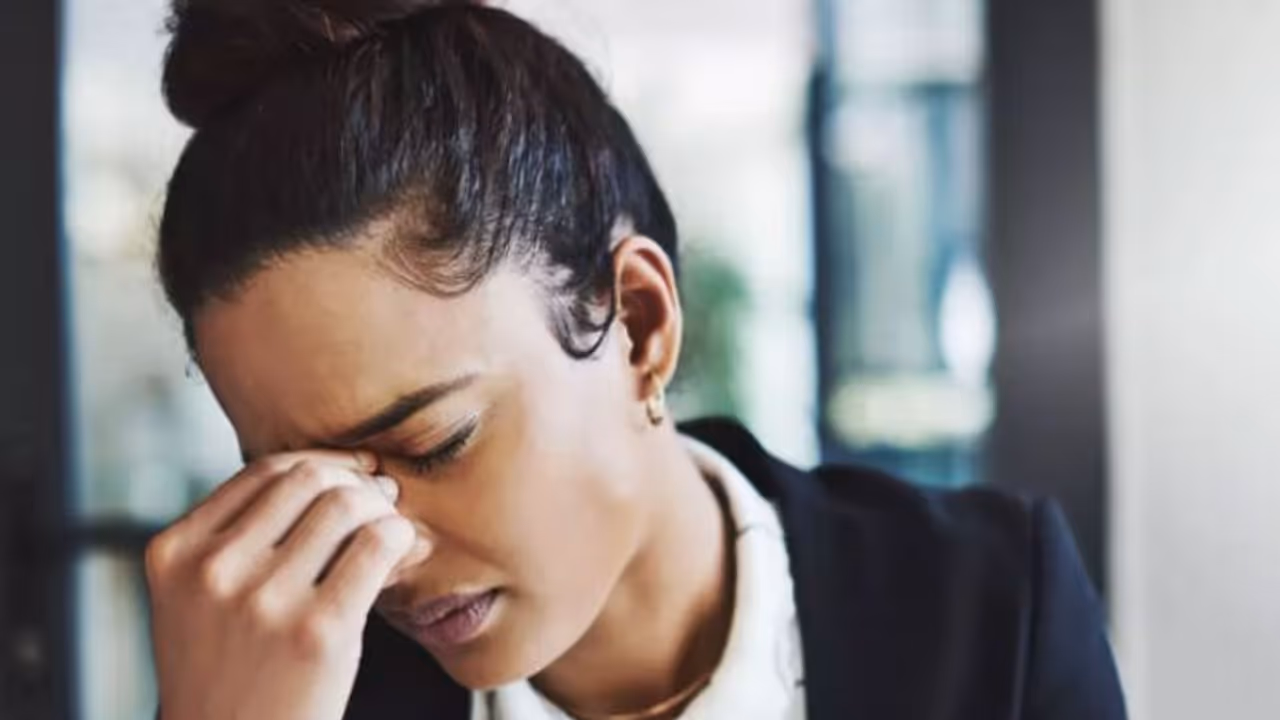 എപ്പോഴും ചെയ്യുന്ന ഒരു തെറ്റ്; അതാകാം ഇടവിട്ടുള്ള നിങ്ങളുടെ തലവേദനയ്ക്ക് കാരണം...