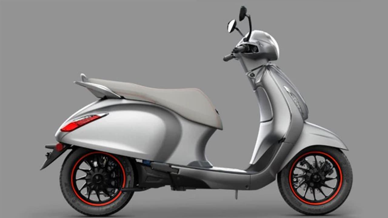 14 साल बाद मार्केट में वापस आया चेतक, अब पेट्रोल की चिंता खत्म 14 साल बाद मार्केट में वापस आया चेतक, अब पेट्रोल की चिंता खत्म