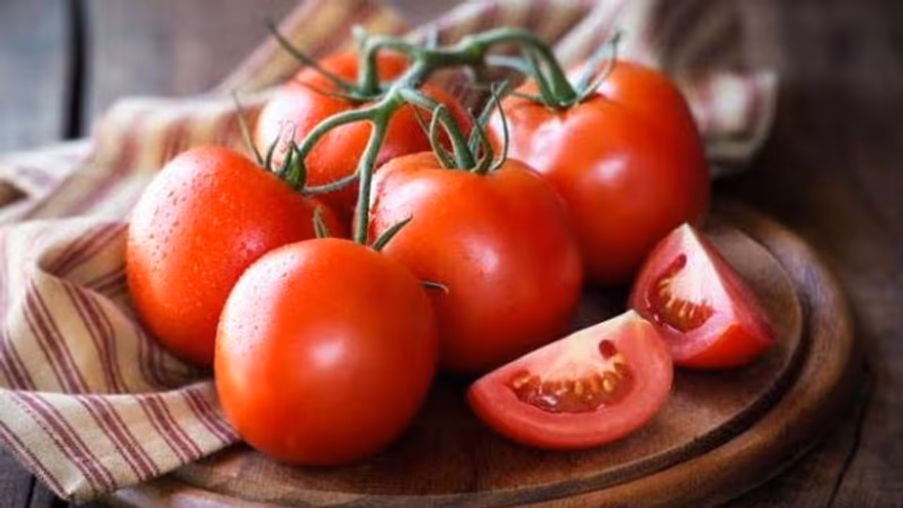 തക്കാളി നീര് ക്യാന്സറിനെ തടയുമോ ? തക്കാളി നീര് ക്യാന്സറിനെ തടയുമോ ?