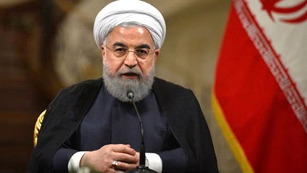 प्लेन दुर्घटना पर बोले राष्ट्रपति रूहानी, 'पूरी दुनिया हमें देख रही होगी दोषियों को बख्शा नहीं जाएगा' प्लेन दुर्घटना पर बोले राष्ट्रपति रूहानी, 'पूरी दुनिया हमें देख रही होगी दोषियों को बख्शा नहीं जाएगा'