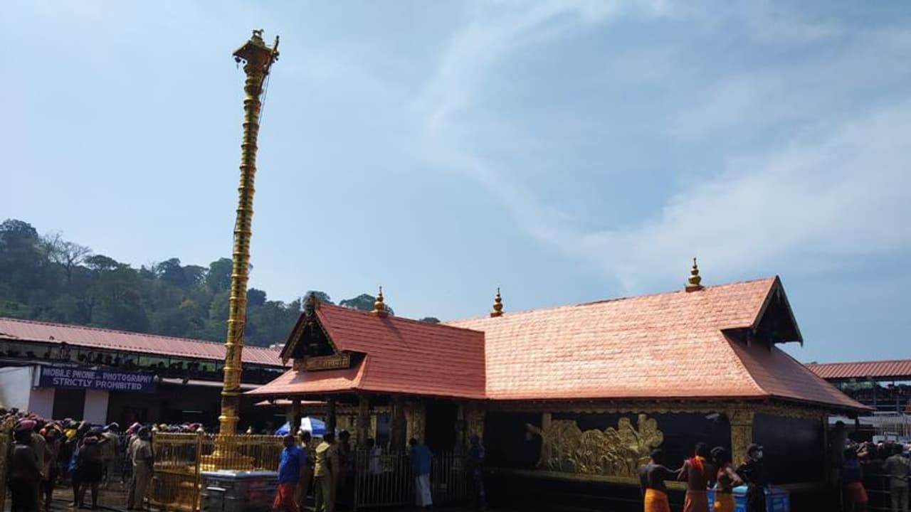 ശബരിമല നട ഇന്നു തുറക്കും, പടിപൂജയും ഉദയാസ്തമയ പൂജയും ഒഴിവാക്കിയതായി ദേവസ്വം ബോര്ഡ് ശബരിമല നട ഇന്നു തുറക്കും, പടിപൂജയും ഉദയാസ്തമയ പൂജയും ഒഴിവാക്കിയതായി ദേവസ്വം ബോര്ഡ്