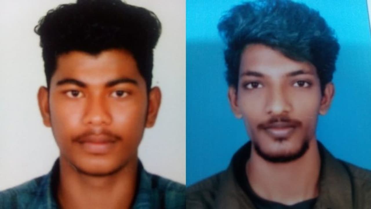 തൊഴിൽ മേളയ്ക്കെത്തിയ യുവാക്കൾ ചെങ്ങന്നൂരിൽ വാഹനാപകടത്തിൽ മരിച്ചു തൊഴിൽ മേളയ്ക്കെത്തിയ യുവാക്കൾ ചെങ്ങന്നൂരിൽ വാഹനാപകടത്തിൽ മരിച്ചു