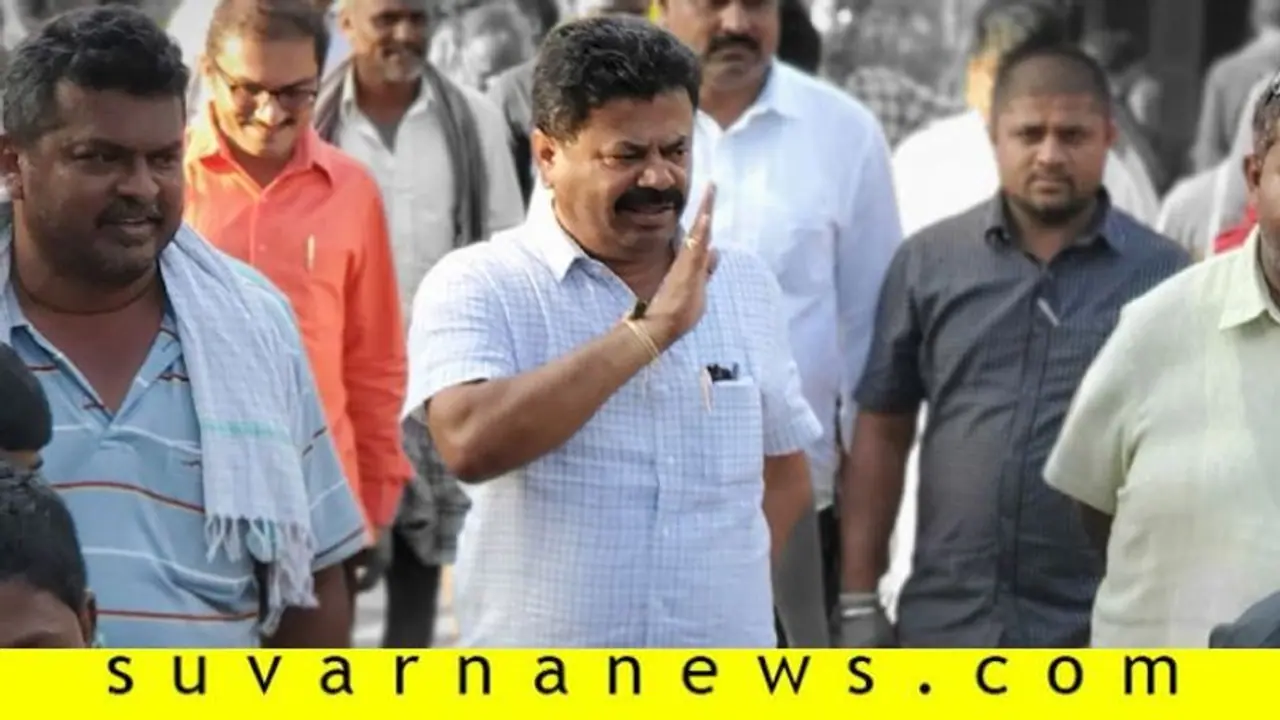 ಕಮಿಷನ್‌ ದೂರು ಸಿದ್ಧವಾಗಿದ್ದೇ ಕಾಂಗ್ರೆಸ್ಸಿಗರ ಮನೆಯಲ್ಲಿ: ರೇಣುಕಾಚಾರ್ಯ