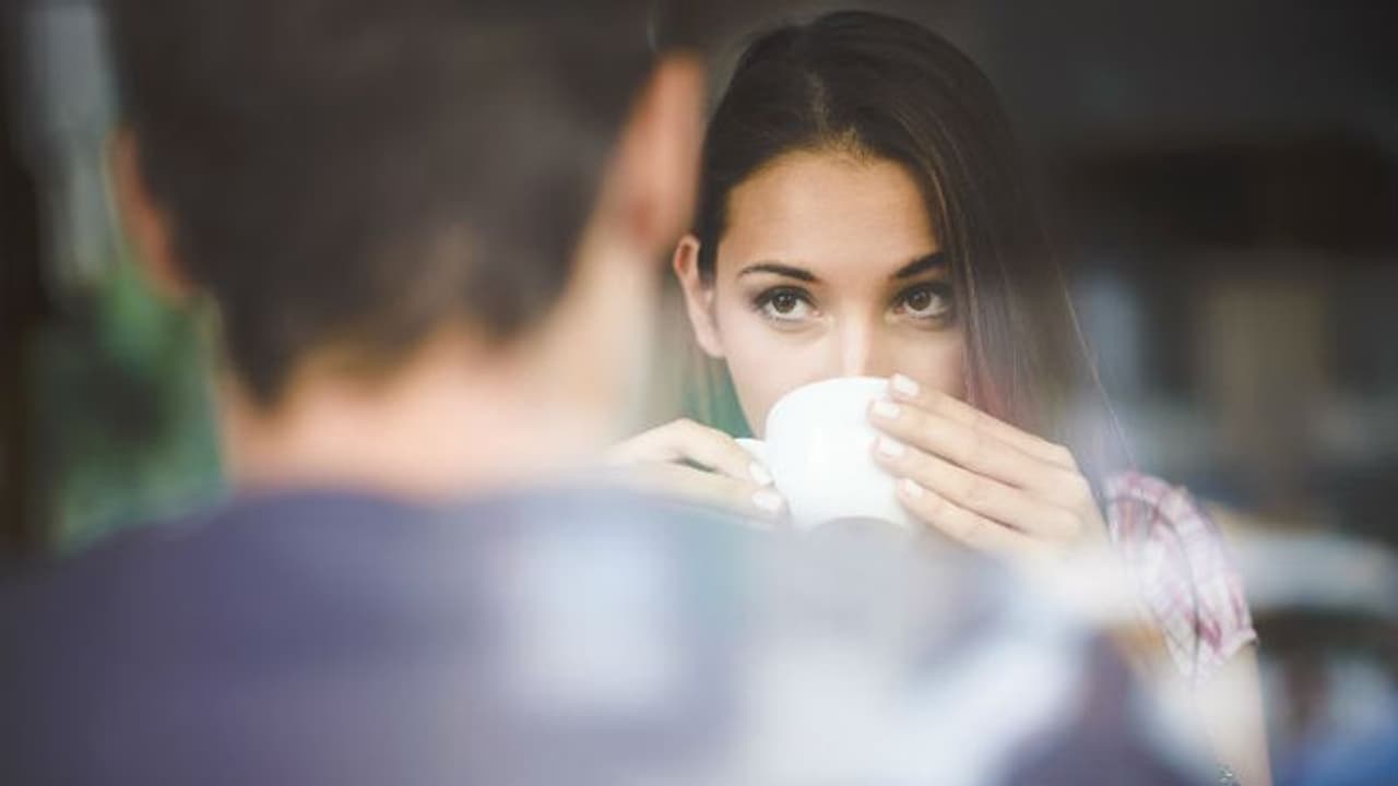 സ്ത്രീകള് ആകൃഷ്ടരാകുന്ന പുരുഷമുഖം, ദാ ഇങ്ങനെയാണ്... സ്ത്രീകള് ആകൃഷ്ടരാകുന്ന പുരുഷമുഖം, ദാ ഇങ്ങനെയാണ്...