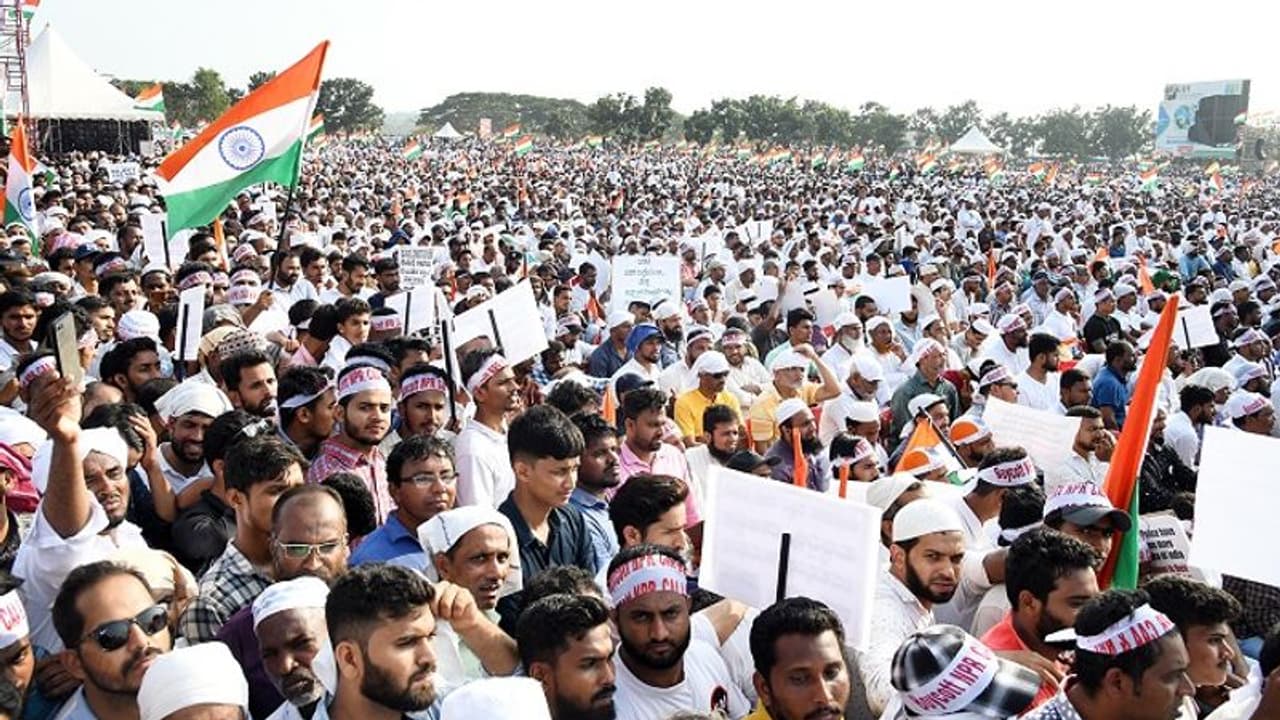 ಅಡ್ಯಾರ್ ಪೌರತ್ವ ಪ್ರತಿಭಟನೆ: 'ಹೋರಾಟ ಇಲ್ಲಿಗೇ ಮುಗಿದಿಲ್ಲ'..! ಅಡ್ಯಾರ್ ಪೌರತ್ವ ಪ್ರತಿಭಟನೆ: 'ಹೋರಾಟ ಇಲ್ಲಿಗೇ ಮುಗಿದಿಲ್ಲ'..!