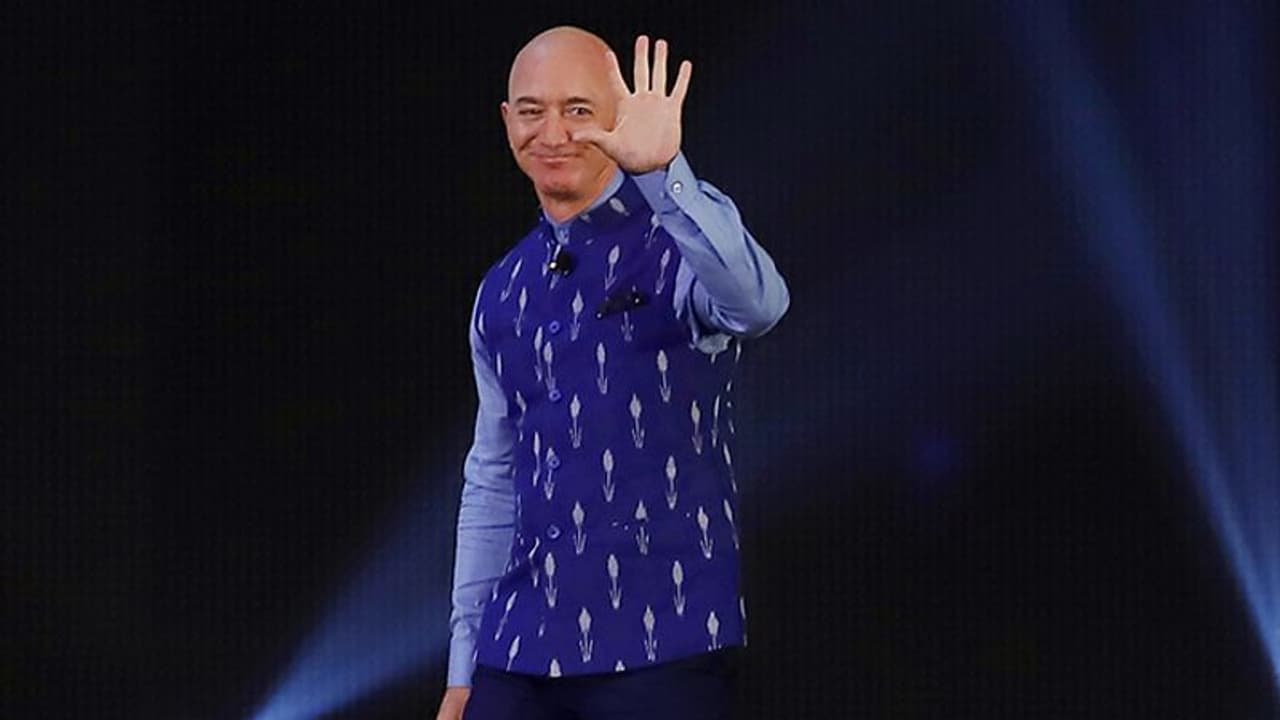 হ্যাক হয়েছে পৃথিবীর ধনীতম ব্যক্তির ফোন, নাম জড়াল সৌদি যুবরাজের হ্যাক হয়েছে পৃথিবীর ধনীতম ব্যক্তির ফোন, নাম জড়াল সৌদি যুবরাজের