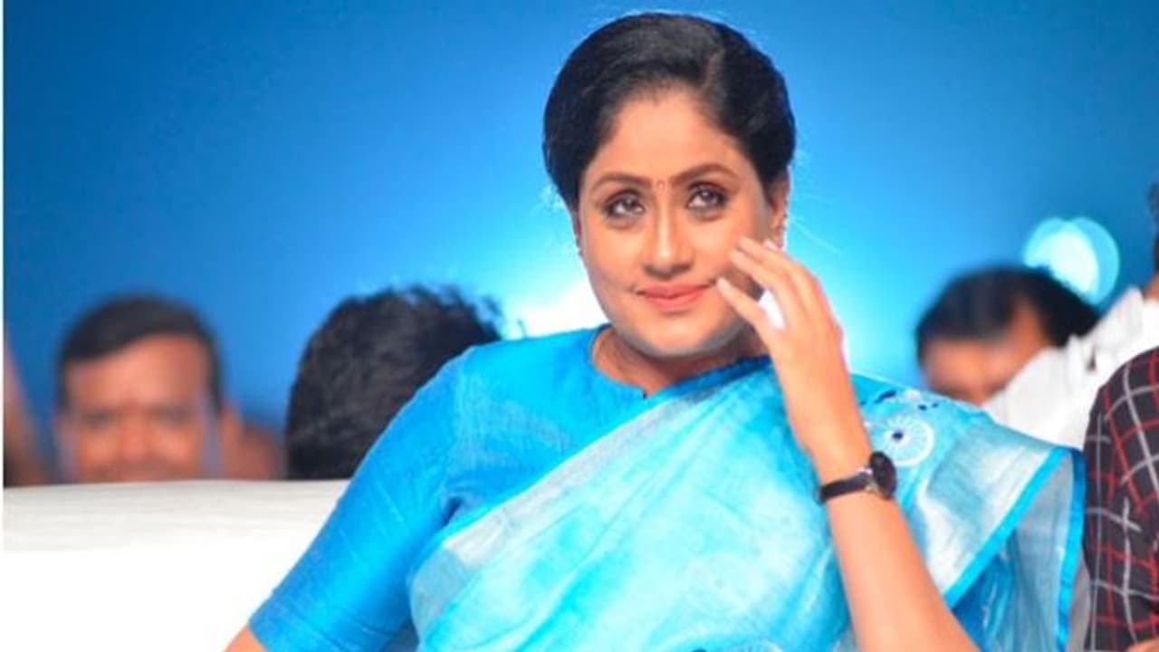 20 ఏళ్ల నాటి కల.. ఇప్పుడు సాకారమైంది : విజయశాంతి 20 ఏళ్ల నాటి కల.. ఇప్పుడు సాకారమైంది : విజయశాంతి