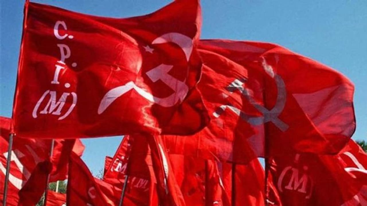 ദുരിതാശ്വാസ നിധിയിലേക്ക് രണ്ടരക്കോടി സംഭാവന നൽകി കണ്ണൂര്‍ സിപിഎം