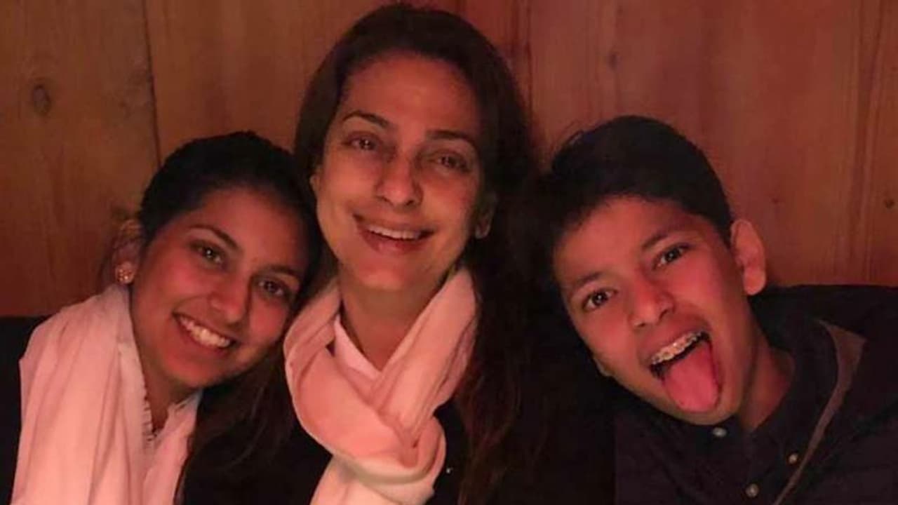 দাবানলে জ্বলছে অস্ট্রেলিয়া, হাতখরচ বাঁচিয়ে সাহায্যের হাত জুহি পুত্রের দাবানলে জ্বলছে অস্ট্রেলিয়া, হাতখরচ বাঁচিয়ে সাহায্যের হাত জুহি পুত্রের