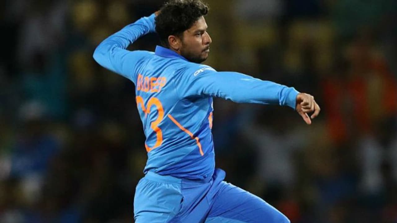 ஹர்பஜன் சிங் சாதனையை முறியடித்த குல்தீப் யாதவ் ஹர்பஜன் சிங் சாதனையை முறியடித்த குல்தீப் யாதவ்