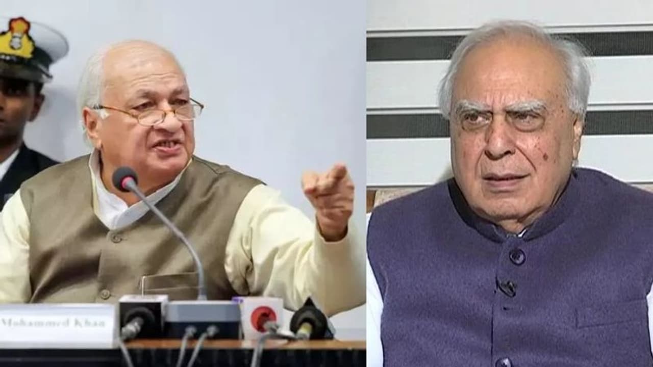 'ദൈവത്തിന് മുകളിലെന്ന് വിചാരം,' കേരള ഗവർണർക്കെതിരെ ആഞ്ഞടിച്ച് കപിൽ സിബൽ 'ദൈവത്തിന് മുകളിലെന്ന് വിചാരം,' കേരള ഗവർണർക്കെതിരെ ആഞ്ഞടിച്ച് കപിൽ സിബൽ