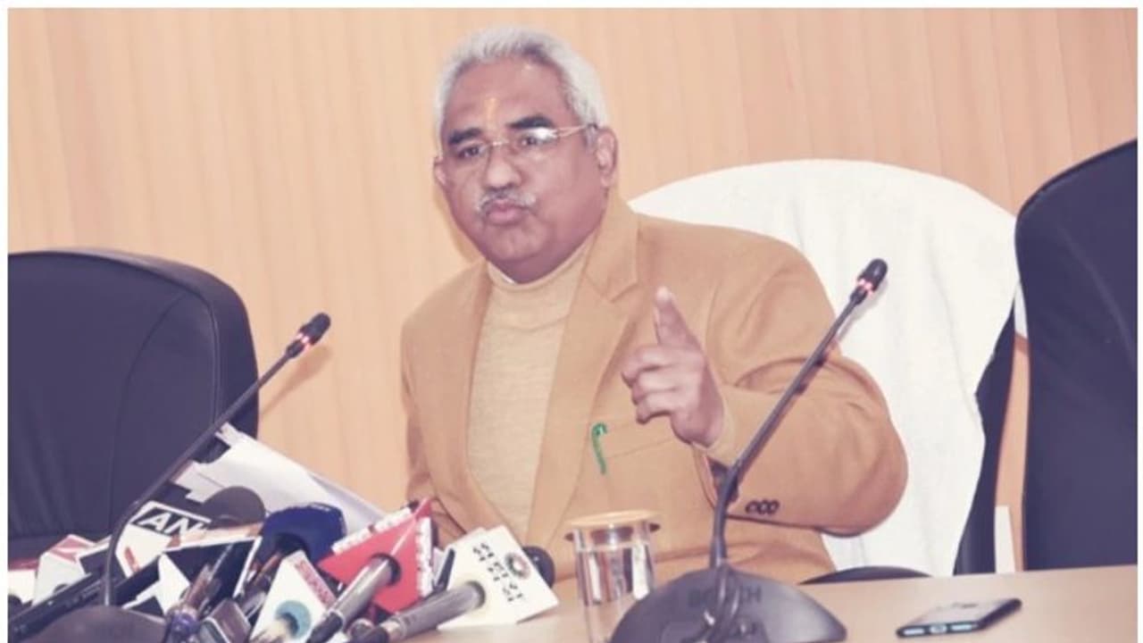 हम उत्तराखंड में फिर बनाएंगे सरकार, पुष्कर सिंह धामी ही होंगे मुख्यमंत्री: बीजेपी प्रदेश अध्यक्ष मदन कौशिक हम उत्तराखंड में फिर बनाएंगे सरकार, पुष्कर सिंह धामी ही होंगे मुख्यमंत्री: बीजेपी प्रदेश अध्यक्ष मदन कौशिक