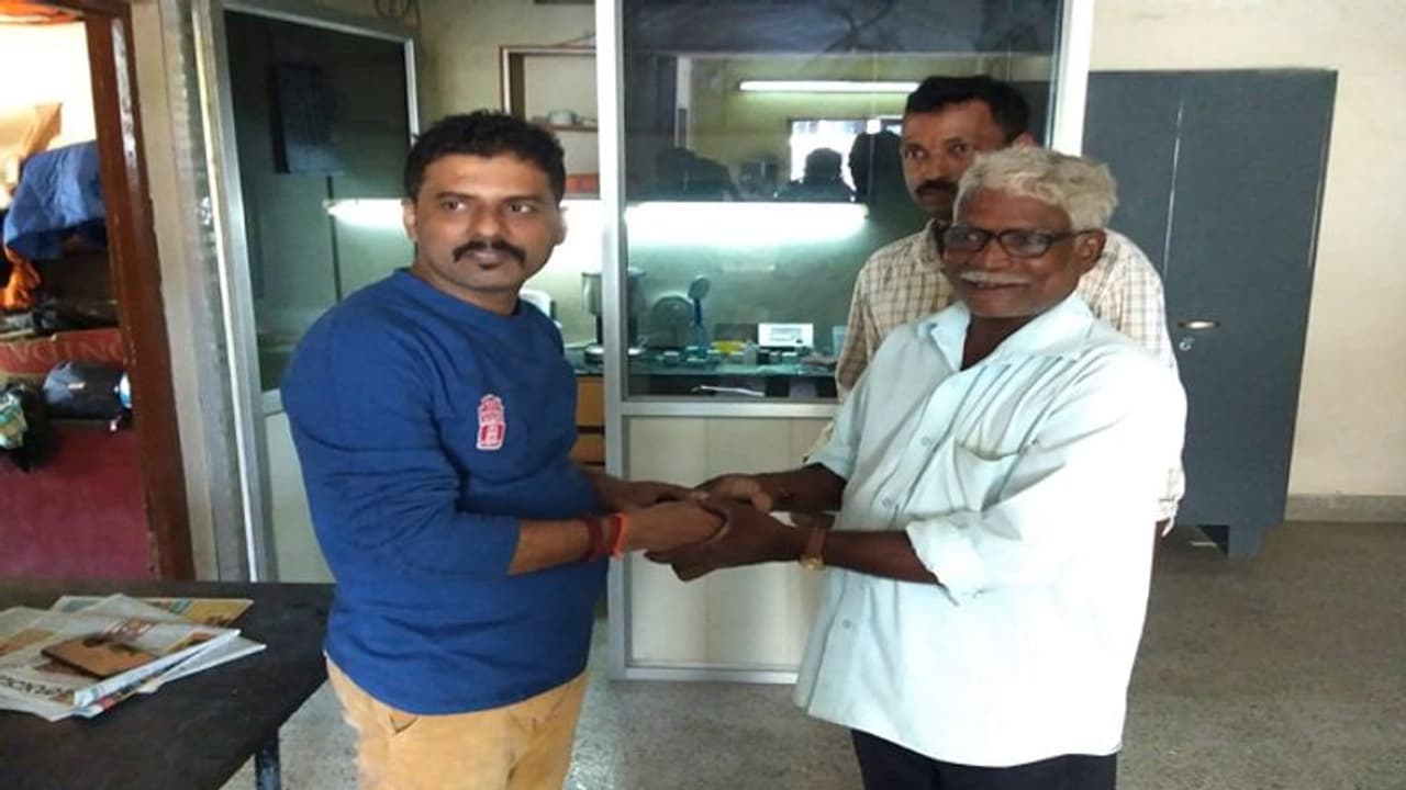 ಶಬರಿಮಲೆಯಲ್ಲಿ‌ ಕಳೆದು ಹೋದ ಪರ್ಸ್ ಮಂಗಳೂರಿನಲ್ಲಿ ಪ್ರತ್ಯಕ್ಷ