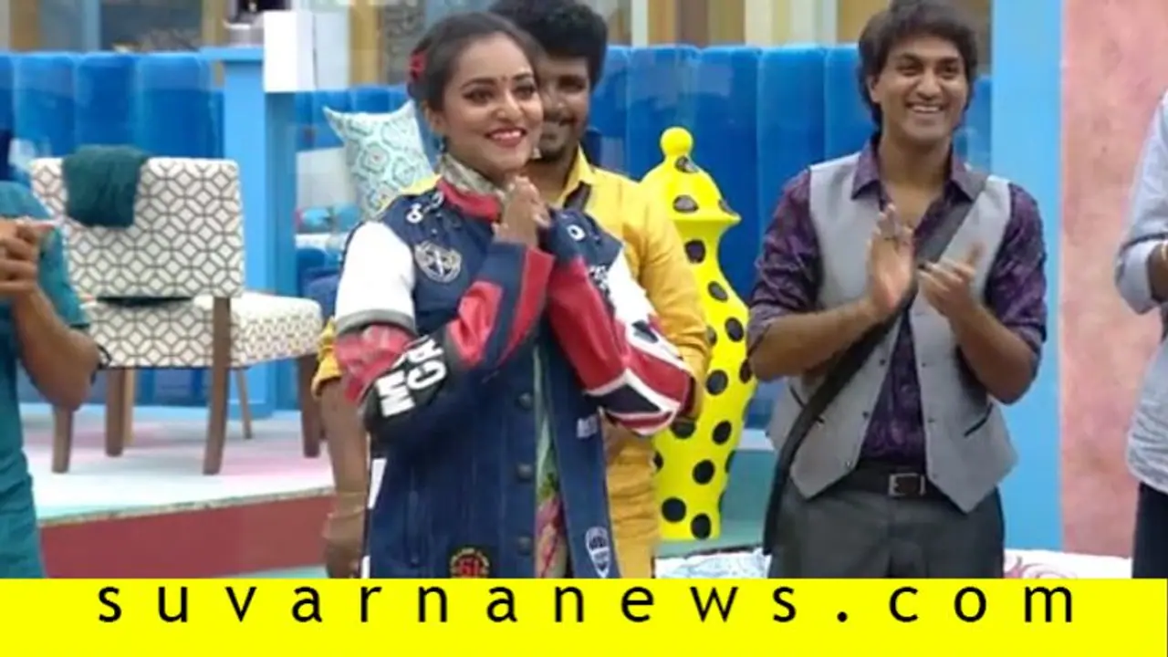 BB7: ಚಪ್ಪಾಳೆ ಗಿಟ್ಟಿಸಿಕೊಂಡ ಪ್ರಿಯಾಂಕಾಗೆ ಸಿಕ್ತು ಕಿಚ್ಚನ ಸರ್ಪ್ರೈಸ್‌ ಗಿಫ್ಟ್‌!
