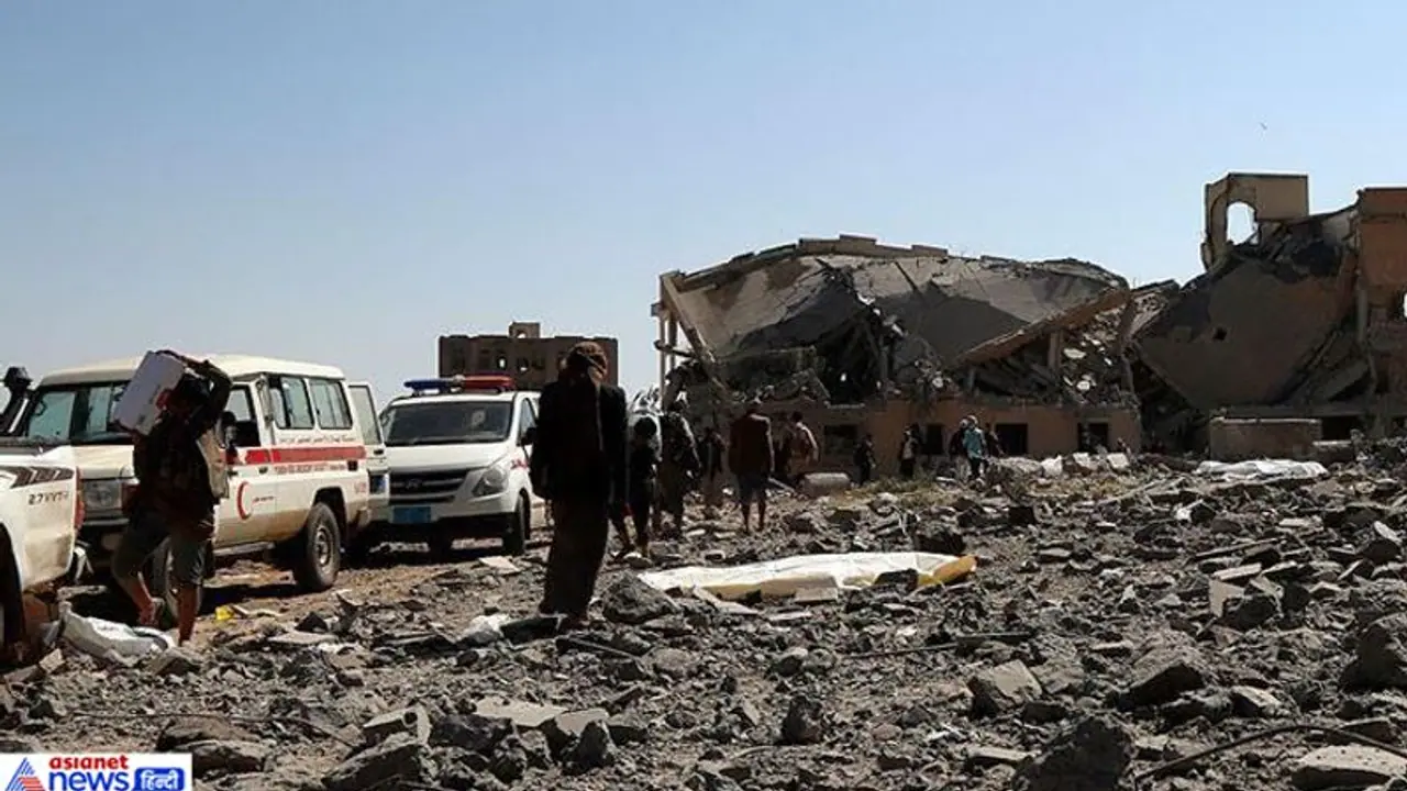 ईरान समर्थित हूती विद्रोहियों ने यमन में मिसाइल, ड्रोन से किए हमले, 70 जवानों की मौत ईरान समर्थित हूती विद्रोहियों ने यमन में मिसाइल, ड्रोन से किए हमले, 70 जवानों की मौत