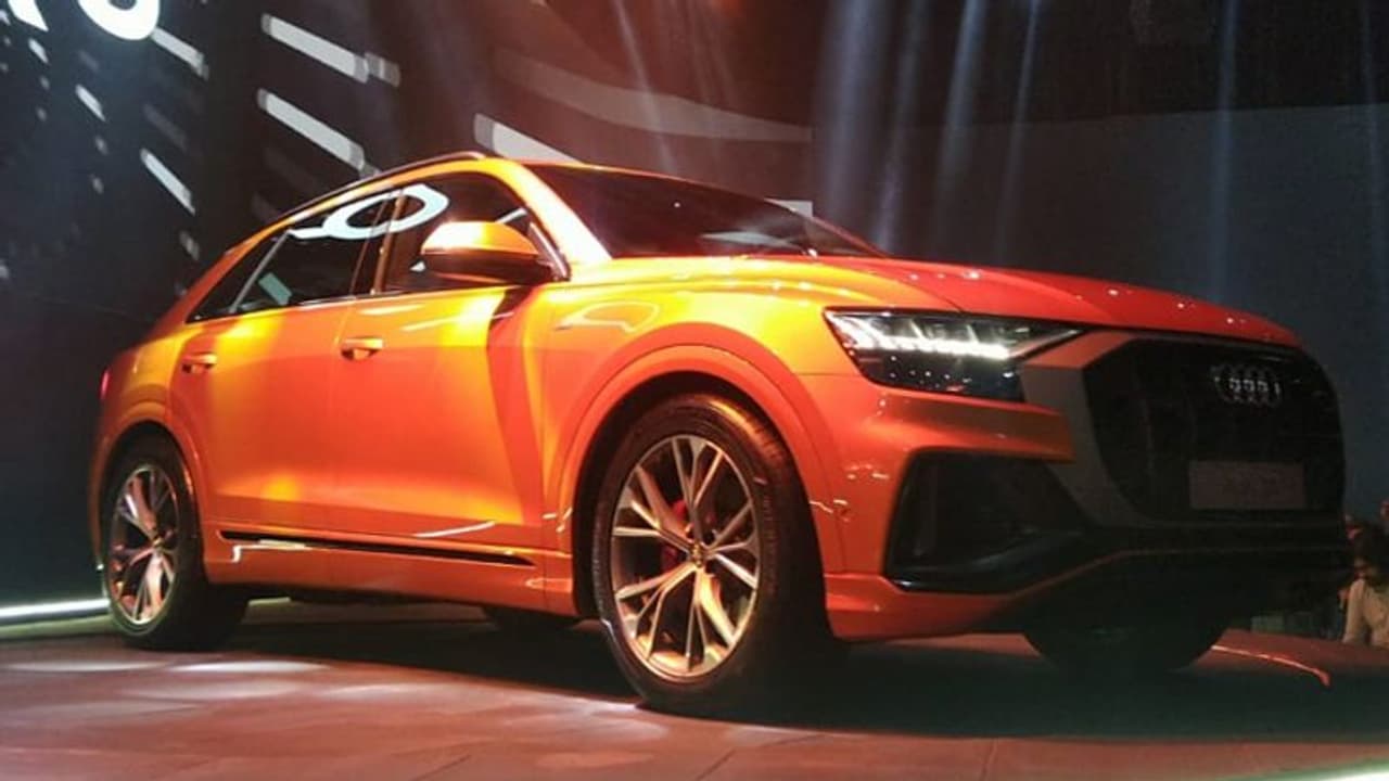 ഈ വാഹനം കേരളത്തില് ആദ്യം, സ്വന്തമാക്കിയത് സൂപ്പർഹിറ്റ് നിർമാതാവ്! ഈ വാഹനം കേരളത്തില് ആദ്യം, സ്വന്തമാക്കിയത് സൂപ്പർഹിറ്റ് നിർമാതാവ്!