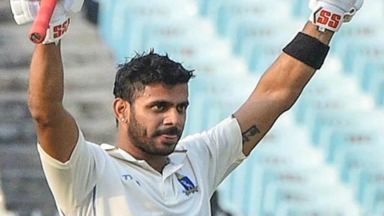 ஐபிஎல்லில் புறக்கணிக்கப்பட்ட கடுப்பில் செமயா பேட்டிங் ஆடி முச்சதம் அடித்து அசத்திய பேட்ஸ்மேன் ஐபிஎல்லில் புறக்கணிக்கப்பட்ட கடுப்பில் செமயா பேட்டிங் ஆடி முச்சதம் அடித்து அசத்திய பேட்ஸ்மேன்