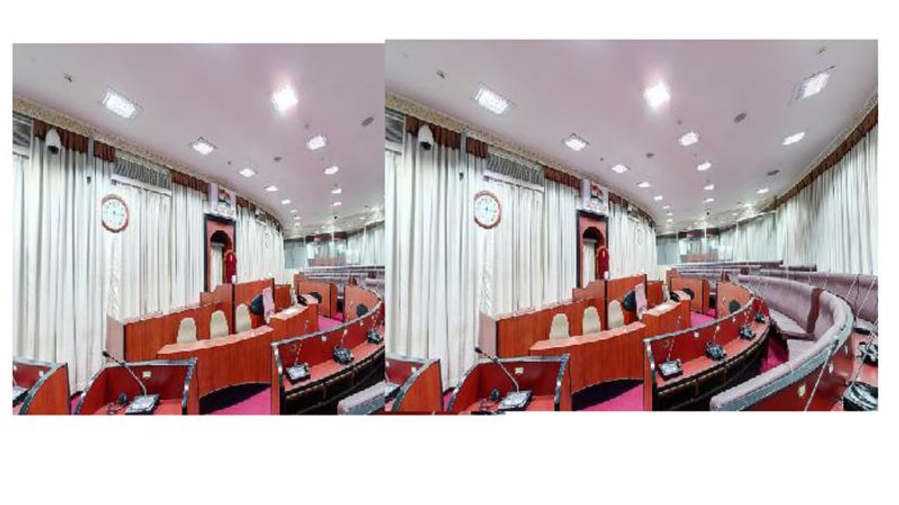 ఏపీ శాసనమండలిలో పాలనా వికేంద్రీకరణ బిల్లు: కౌంటర్ వ్యూహాంతో టీడీపీ ఏపీ శాసనమండలిలో పాలనా వికేంద్రీకరణ బిల్లు: కౌంటర్ వ్యూహాంతో టీడీపీ