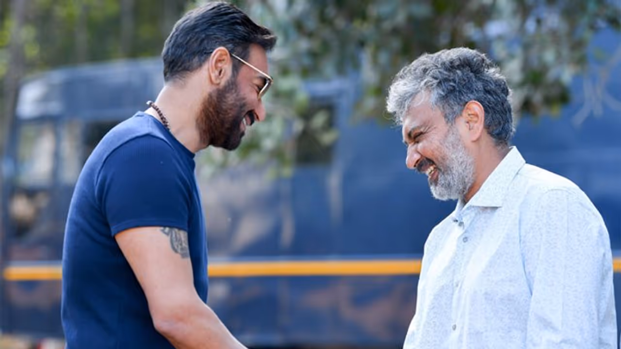 RRR: 35కోట్ల స్టార్ కి రెమ్యునరేషన్ లేదట! RRR: 35కోట్ల స్టార్ కి రెమ్యునరేషన్ లేదట!