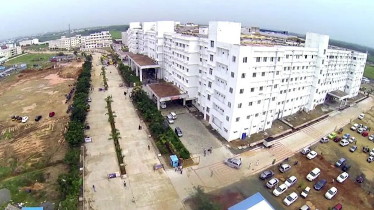 வேலம்மாள் கல்வி குழுமத்திற்கு சொந்தமான 50 இடங்களில் அதிரடி சோதனை... முக்கிய ஆவணங்கள் சிக்கியது..!