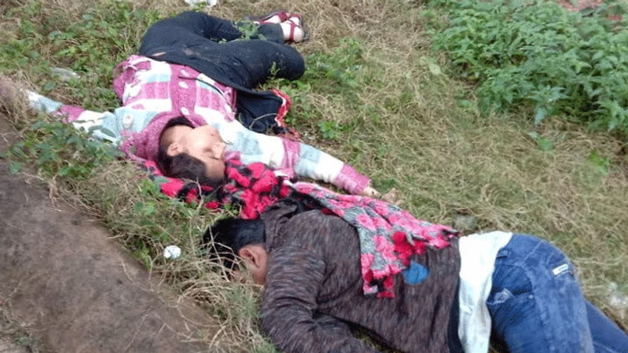 रिटायर्ड DSP के बेटा बेटी ने सुबह 6 बजे छत से लगाई मौत की छलांग, इस बात को लेकर टेंशन थे दोनों रिटायर्ड DSP के बेटा बेटी ने सुबह 6 बजे छत से लगाई मौत की छलांग, इस बात को लेकर टेंशन थे दोनों