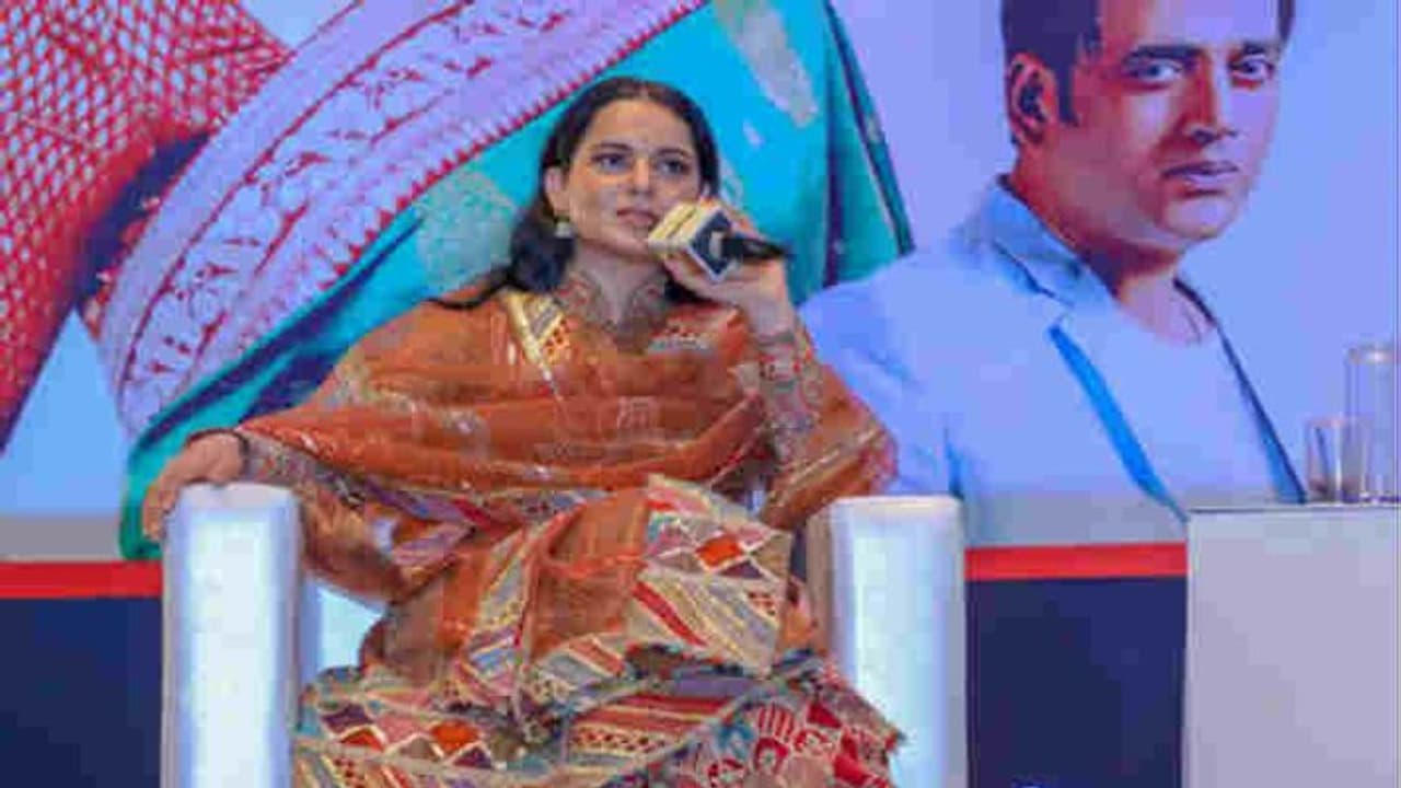 पटना पहुंची कंगना राणावत बोलीं बिहारी लड़का पसंद, अच्छा मिलता तो शादी कर लेती पटना पहुंची कंगना राणावत बोलीं बिहारी लड़का पसंद, अच्छा मिलता तो शादी कर लेती