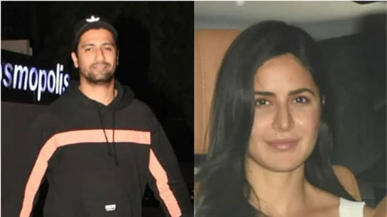 అర్ధరాత్రి రహస్యంగా ప్రియుడితో స్టార్ హీరోయిన్..! అర్ధరాత్రి రహస్యంగా ప్రియుడితో స్టార్ హీరోయిన్..!